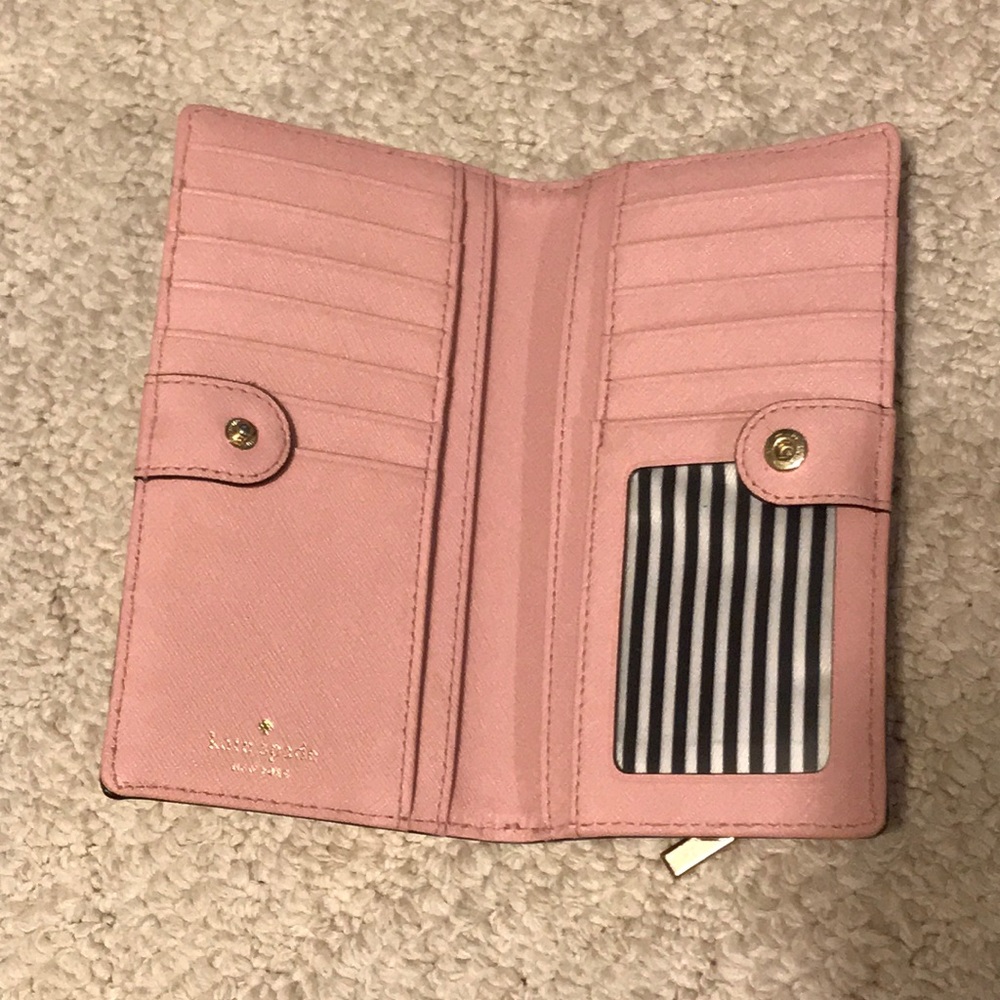Kate Spade Wallet - Picture 2 of 7